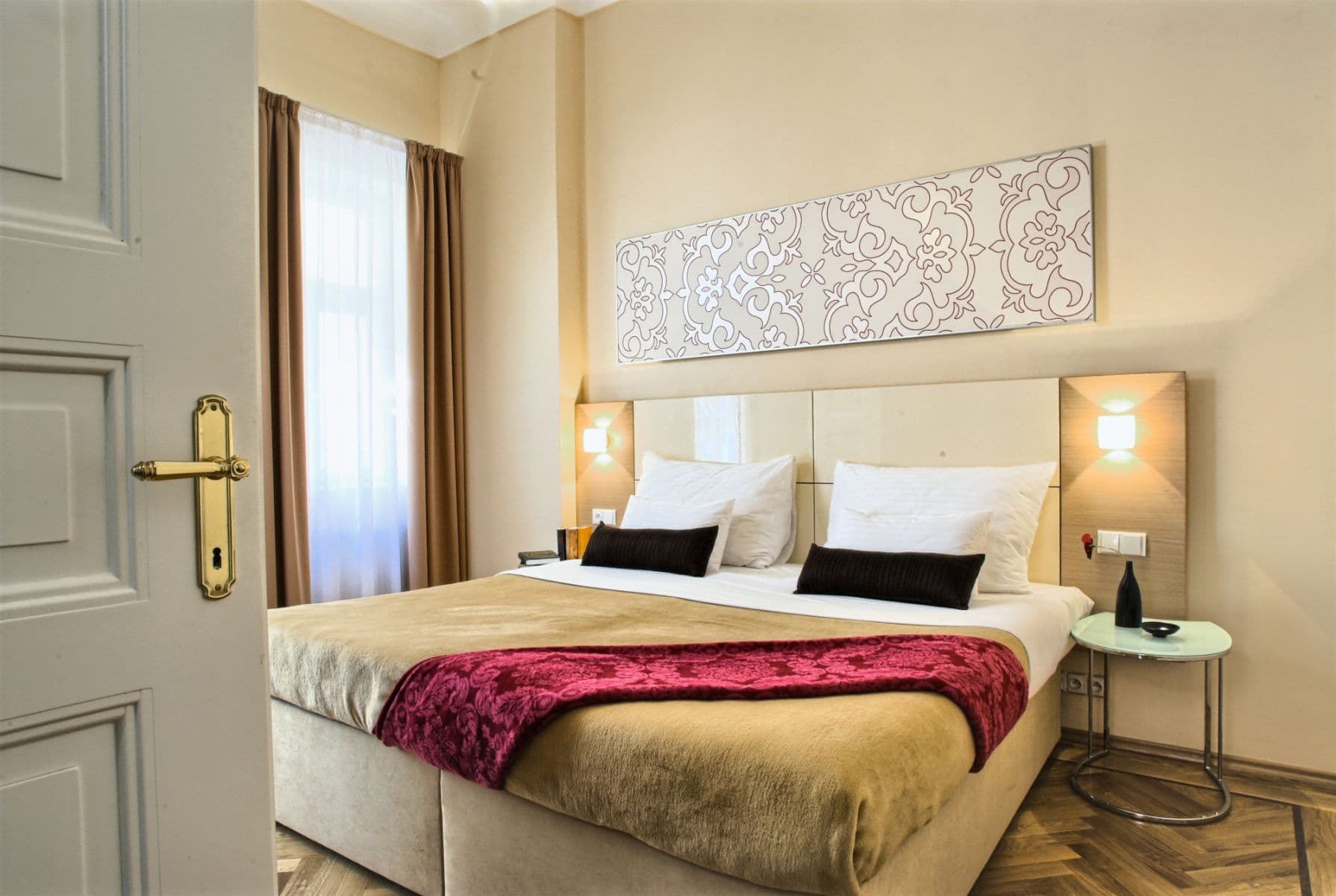 Pronájem bytu  90 m², Karoliny Světlé, Praha, Praha