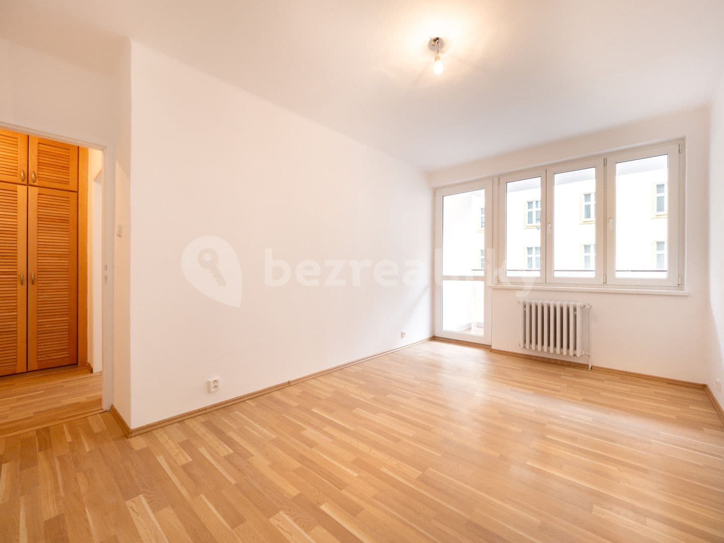Prodej bytu 3+1 72 m², Žitomírská, Praha, Praha