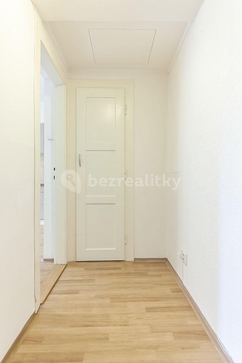 Prodej bytu 2+kk 40 m², Jeseniova, Praha, Praha