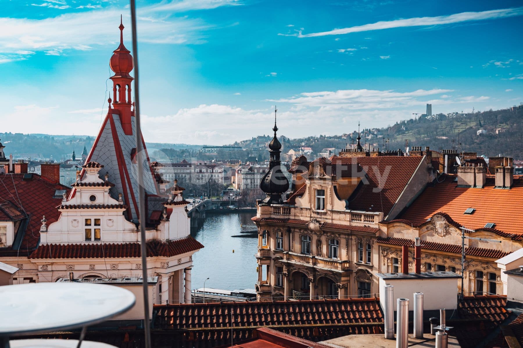 Pronájem bytu  110 m², Záhořanského, Praha, Praha