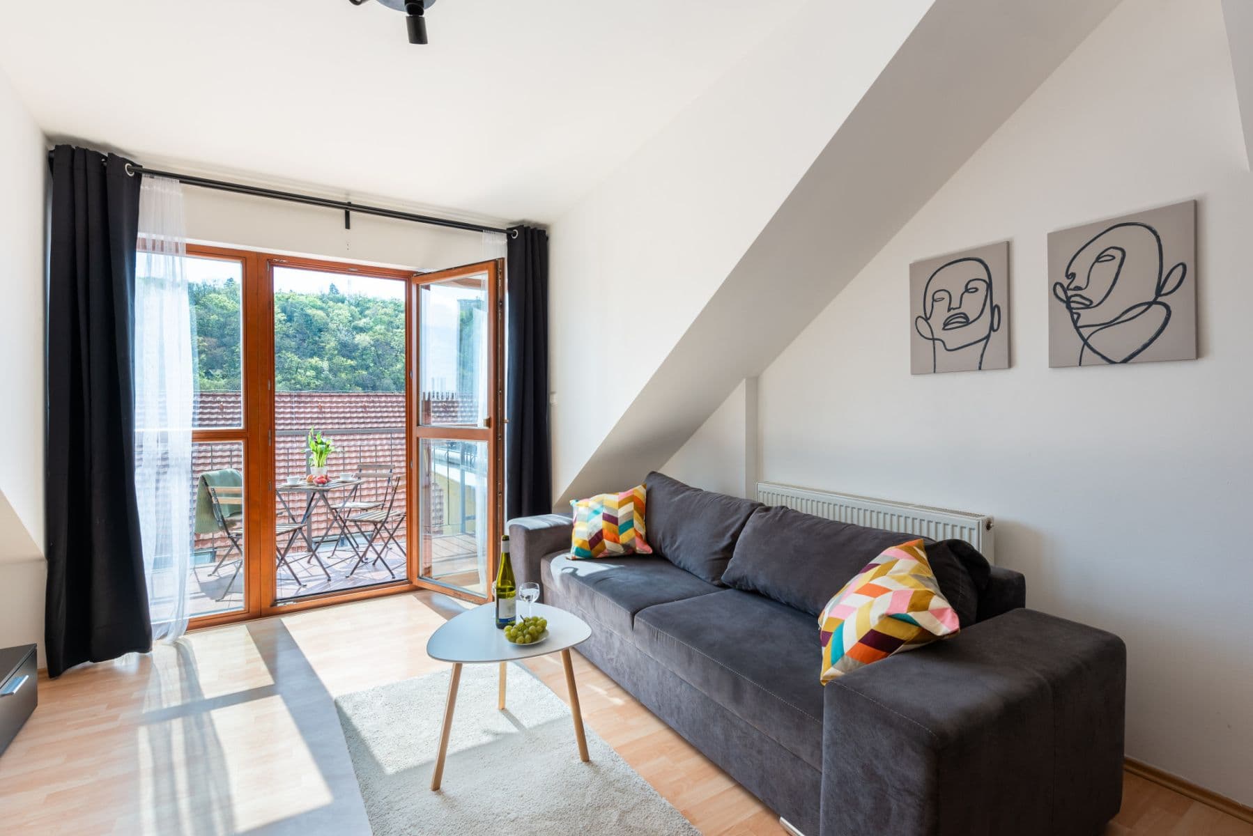 Pronájem bytu  90 m², Grafická, Praha, Praha