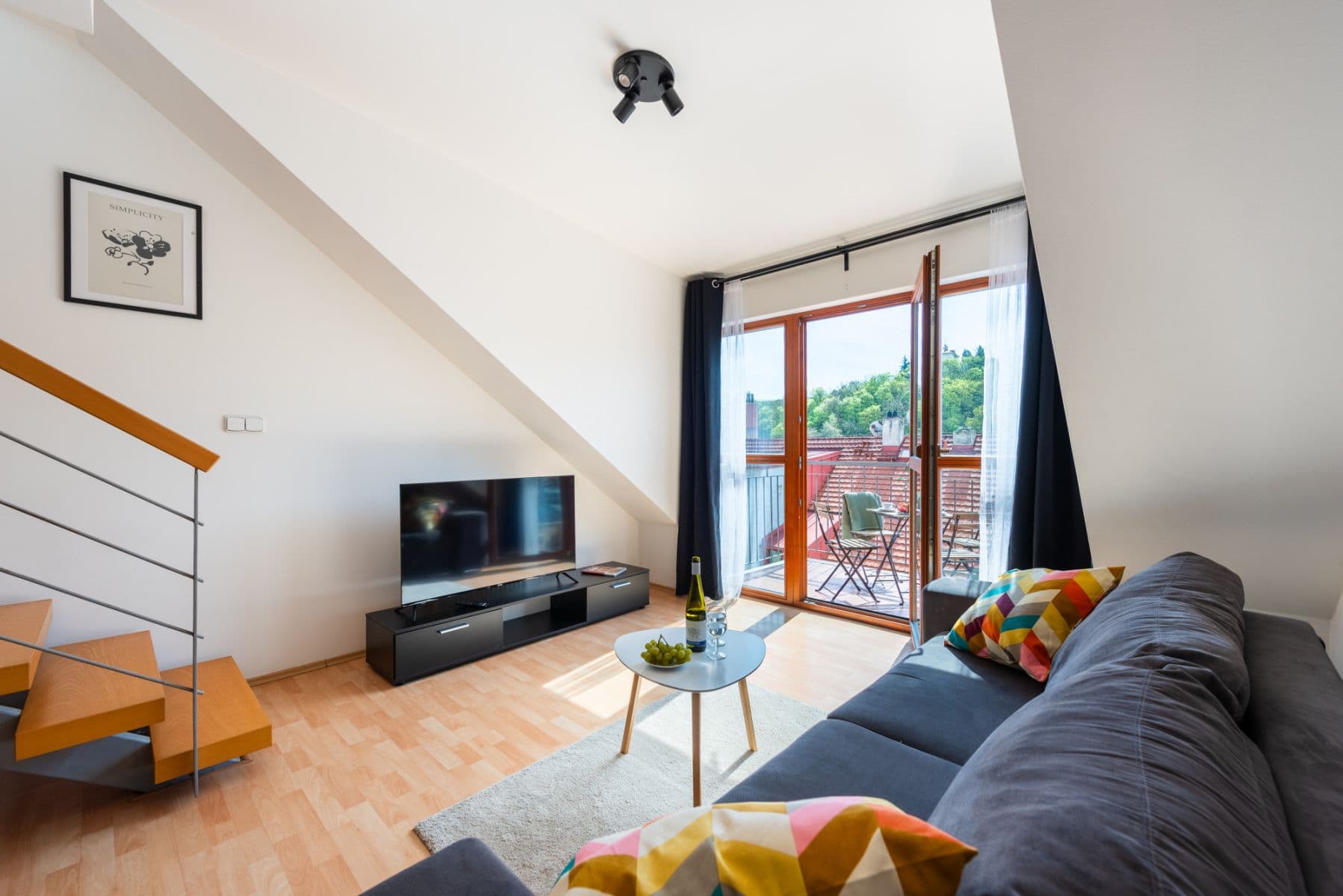 Pronájem bytu  90 m², Grafická, Praha, Praha