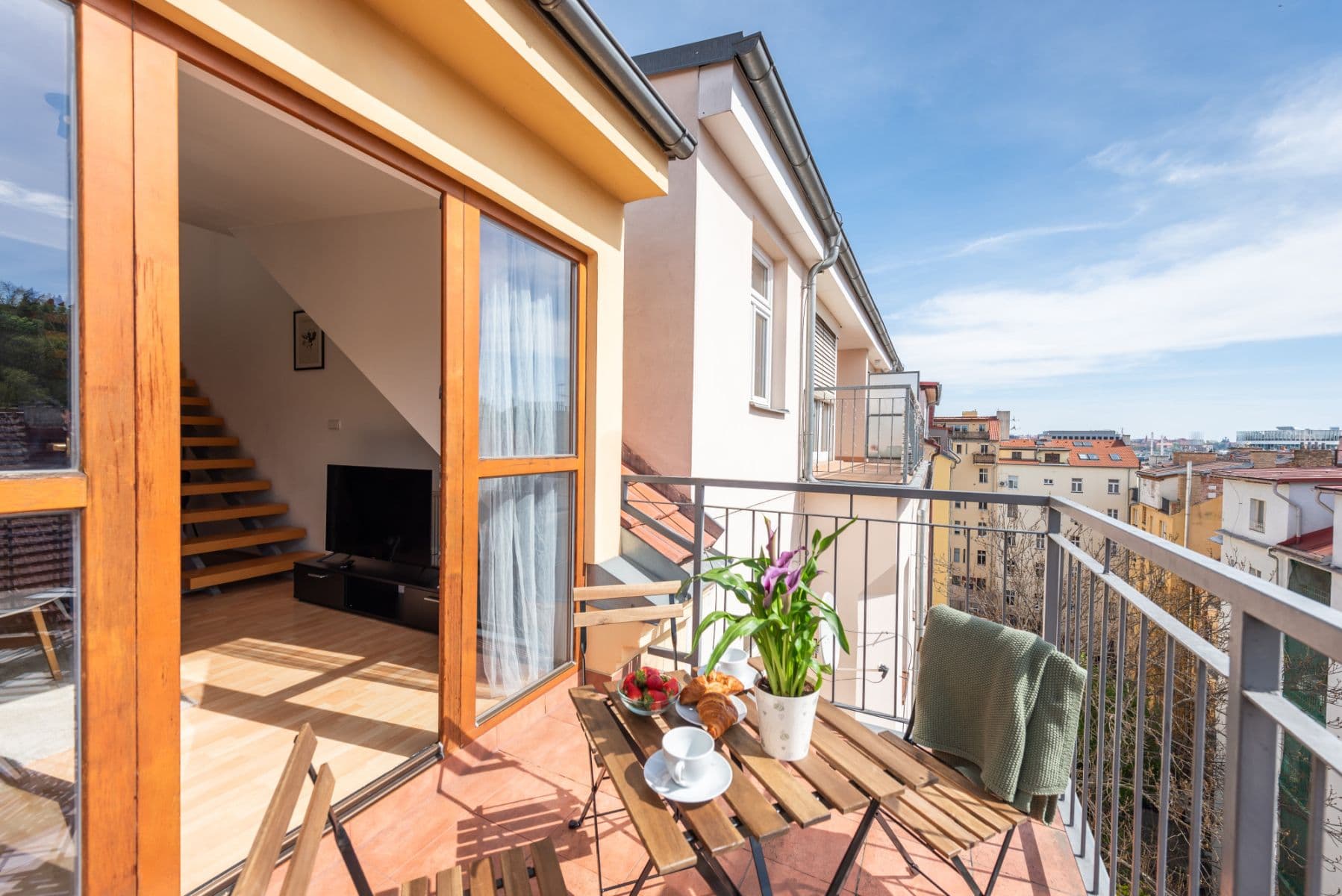 Pronájem bytu  90 m², Grafická, Praha, Praha