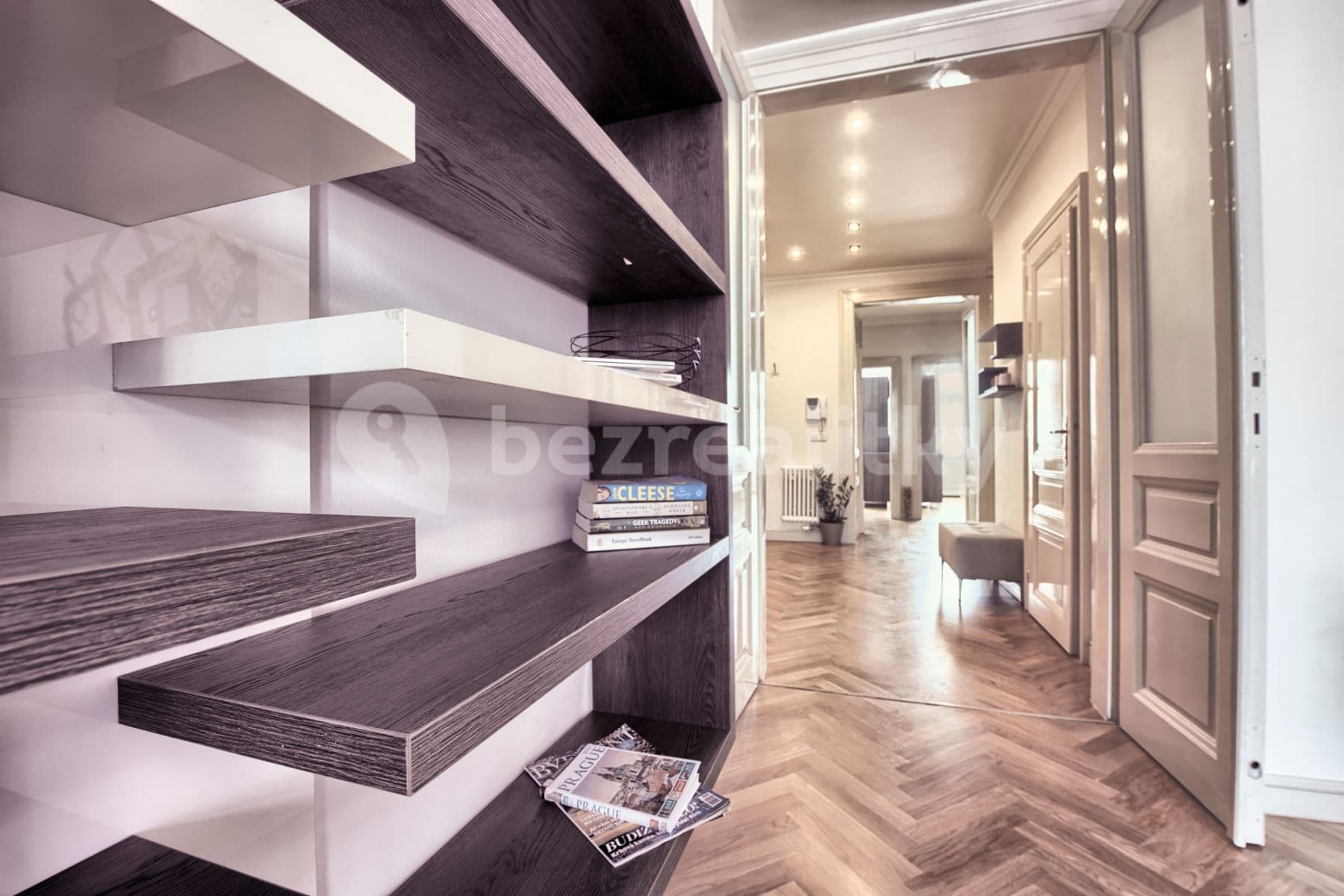 Pronájem bytu  100 m², U Milosrdných, Praha, Praha