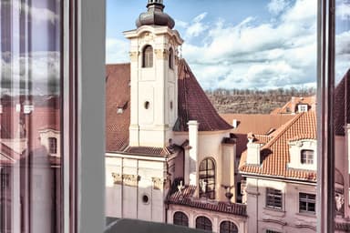 Pronájem bytu  100 m², U Milosrdných, Praha, Praha