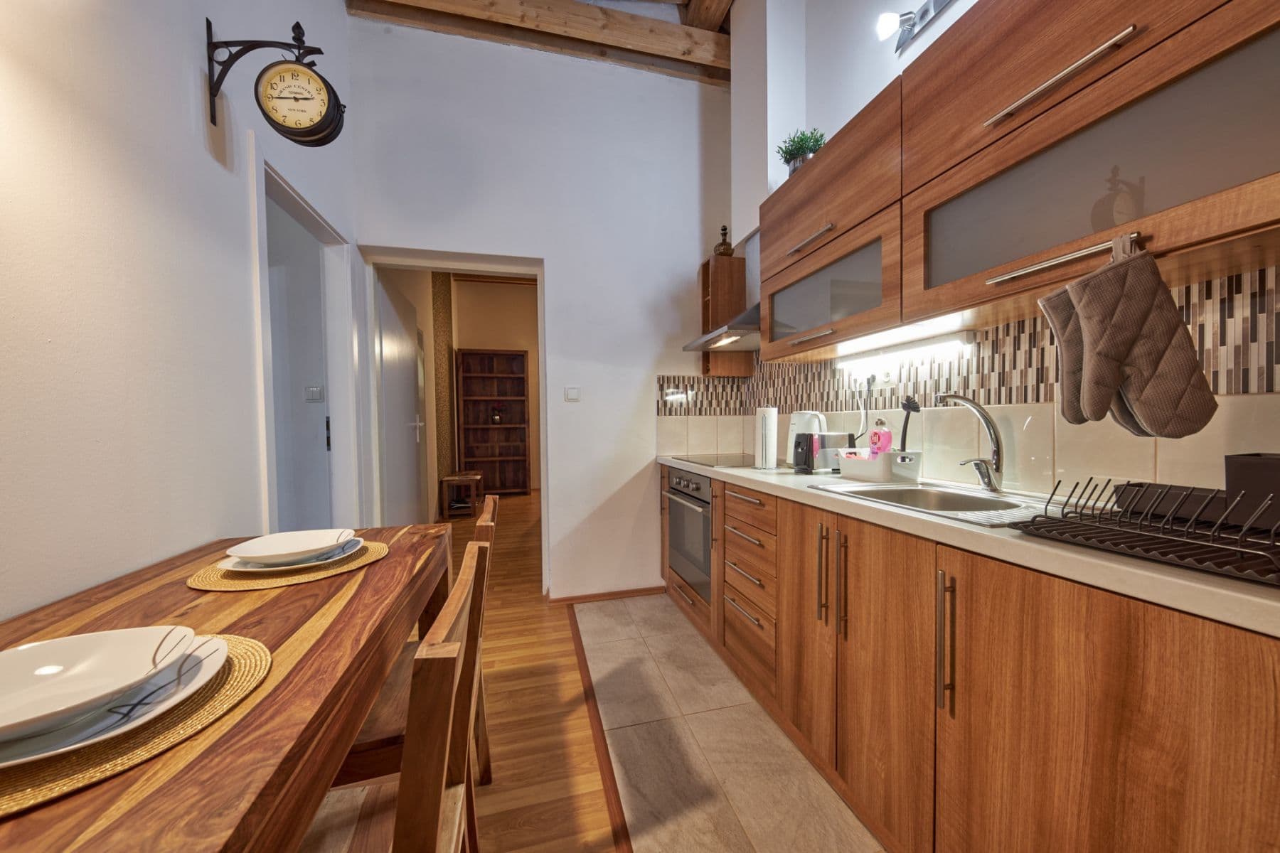 Pronájem bytu  51 m², Hradská, Vrakuňa, Bratislavský kraj