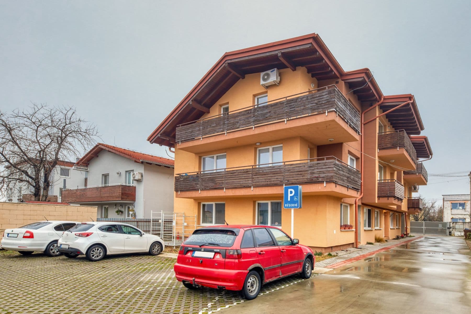 Pronájem bytu  51 m², Hradská, Vrakuňa, Bratislavský kraj