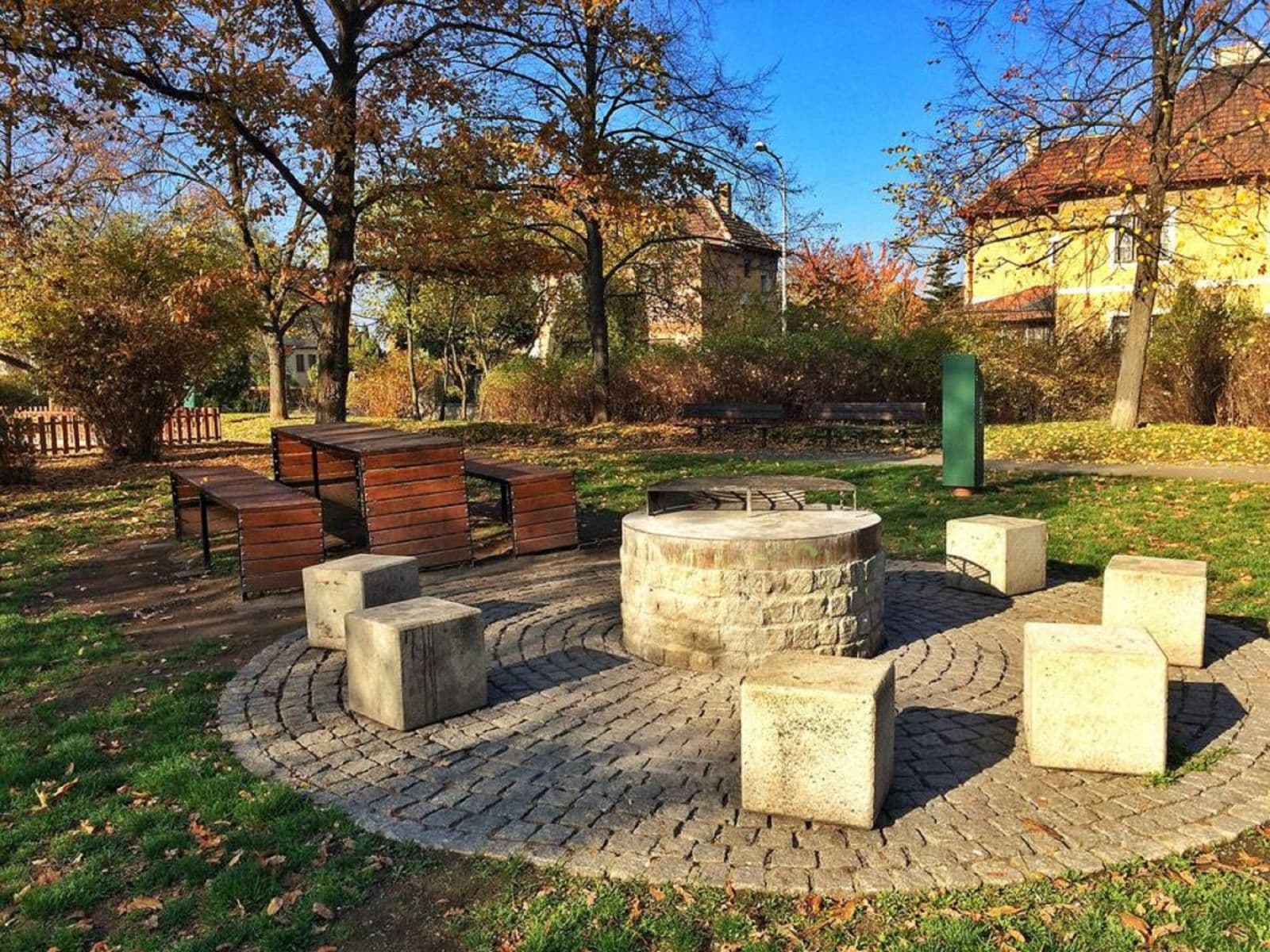 Pronájem bytu  30 m², Jeseniova, Praha, Praha