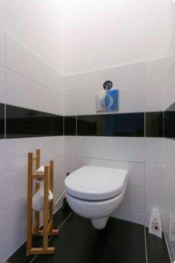 Pronájem bytu  90 m², Blanická, Praha, Praha