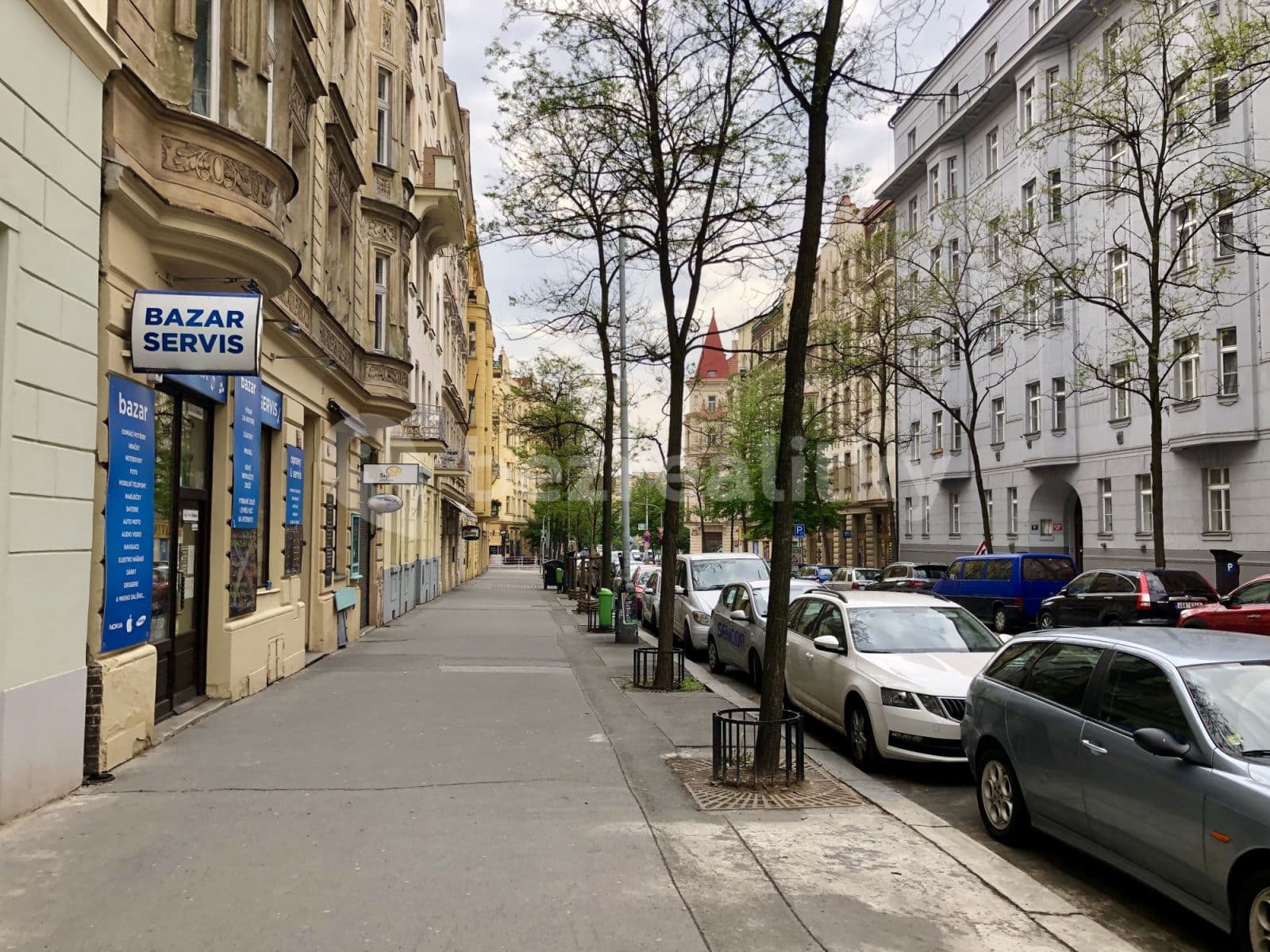 Pronájem bytu  29 m², Slavíkova, Praha, Praha
