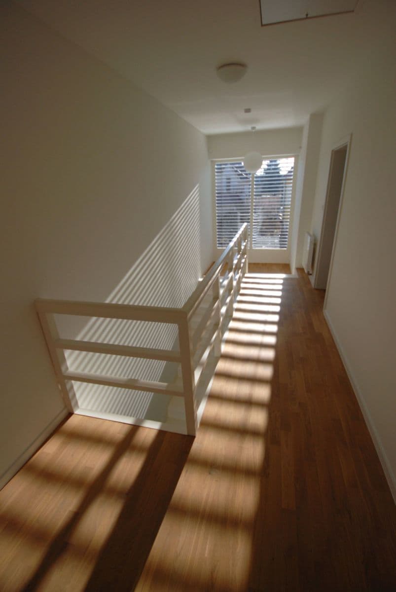 Pronájem bytu  114 m², Vokřínská, Praha, Praha