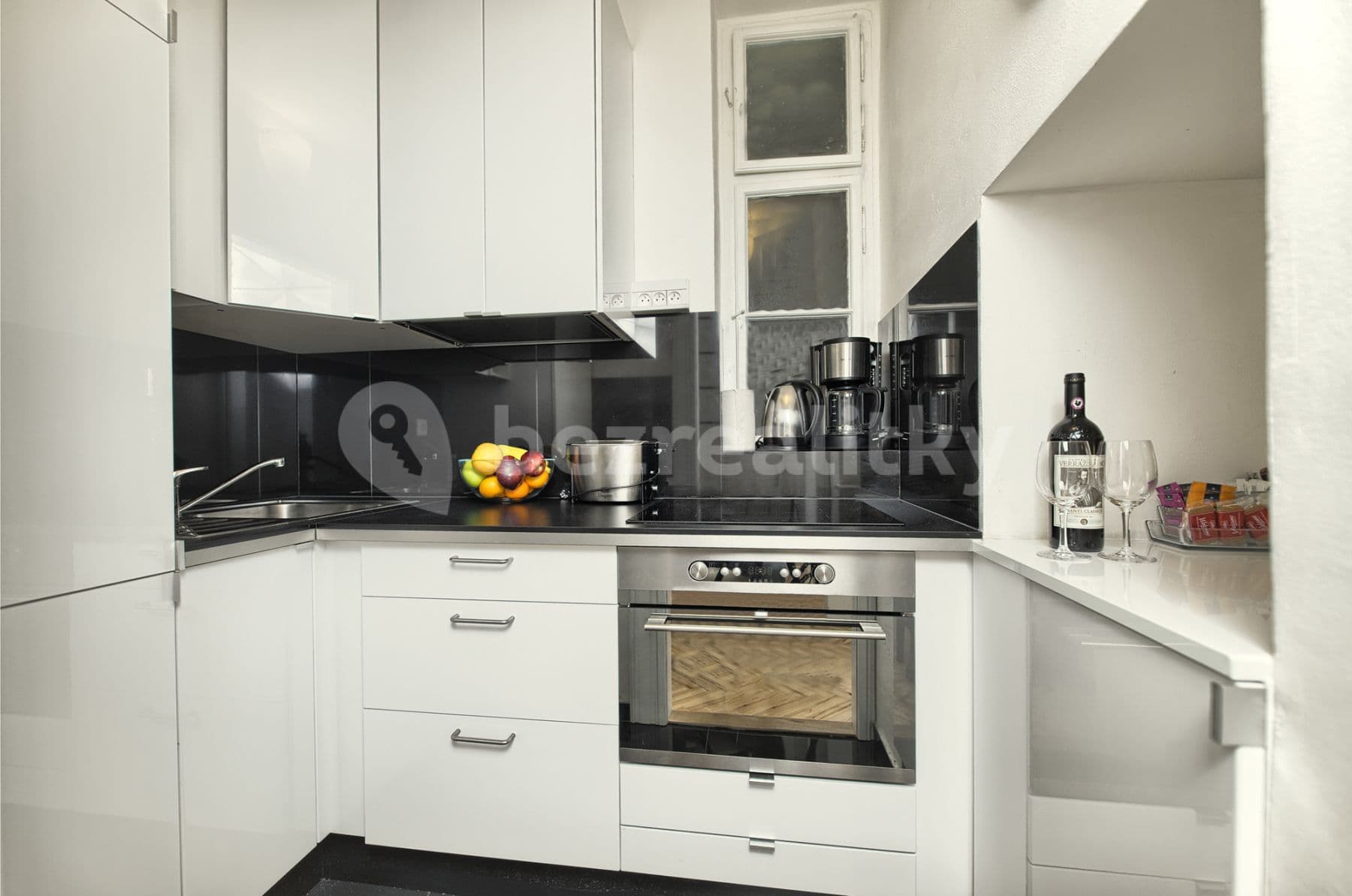 Pronájem bytu  105 m², Dušní, Praha, Praha