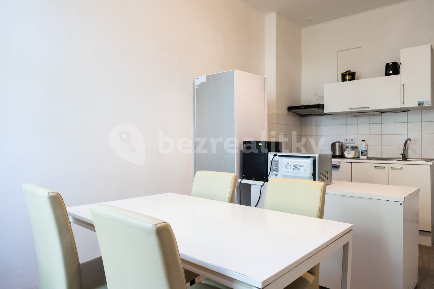 Pronájem bytu  79 m², Polská, Praha, Praha