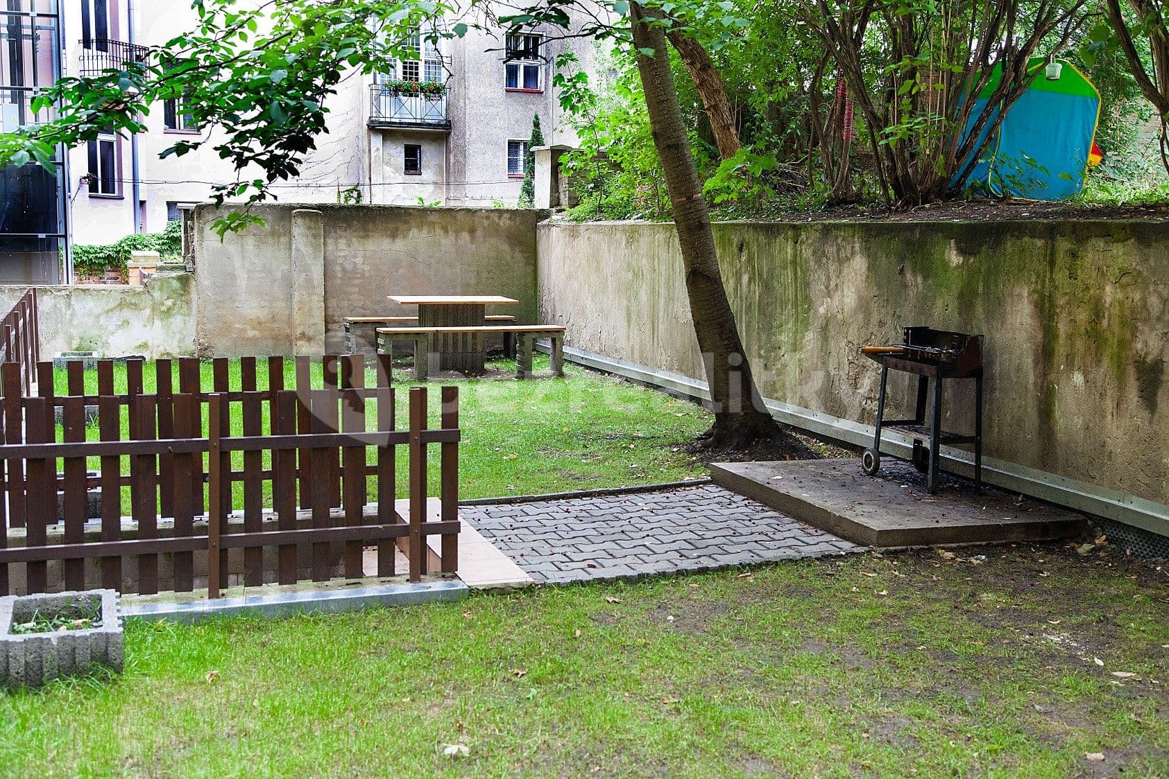 Pronájem bytu  79 m², Polská, Praha, Praha