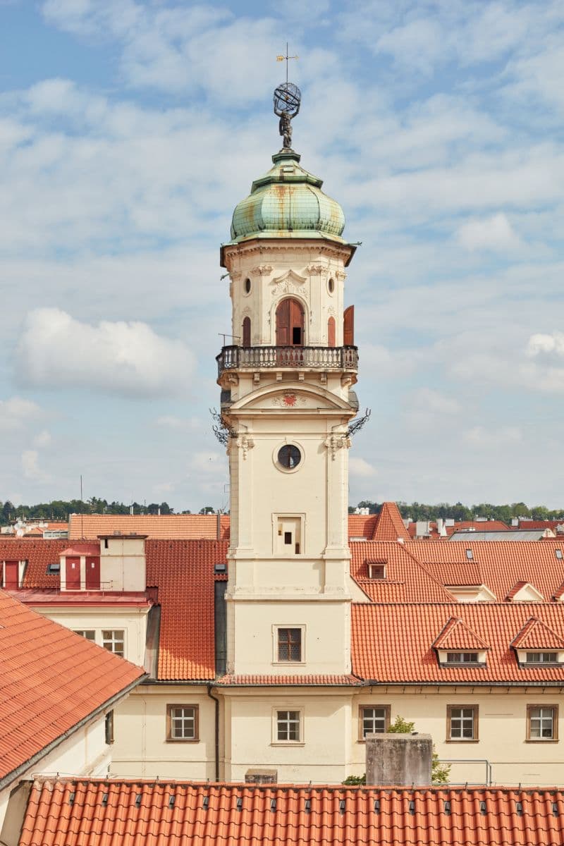 Pronájem bytu  75 m², Karlova, Praha, Praha