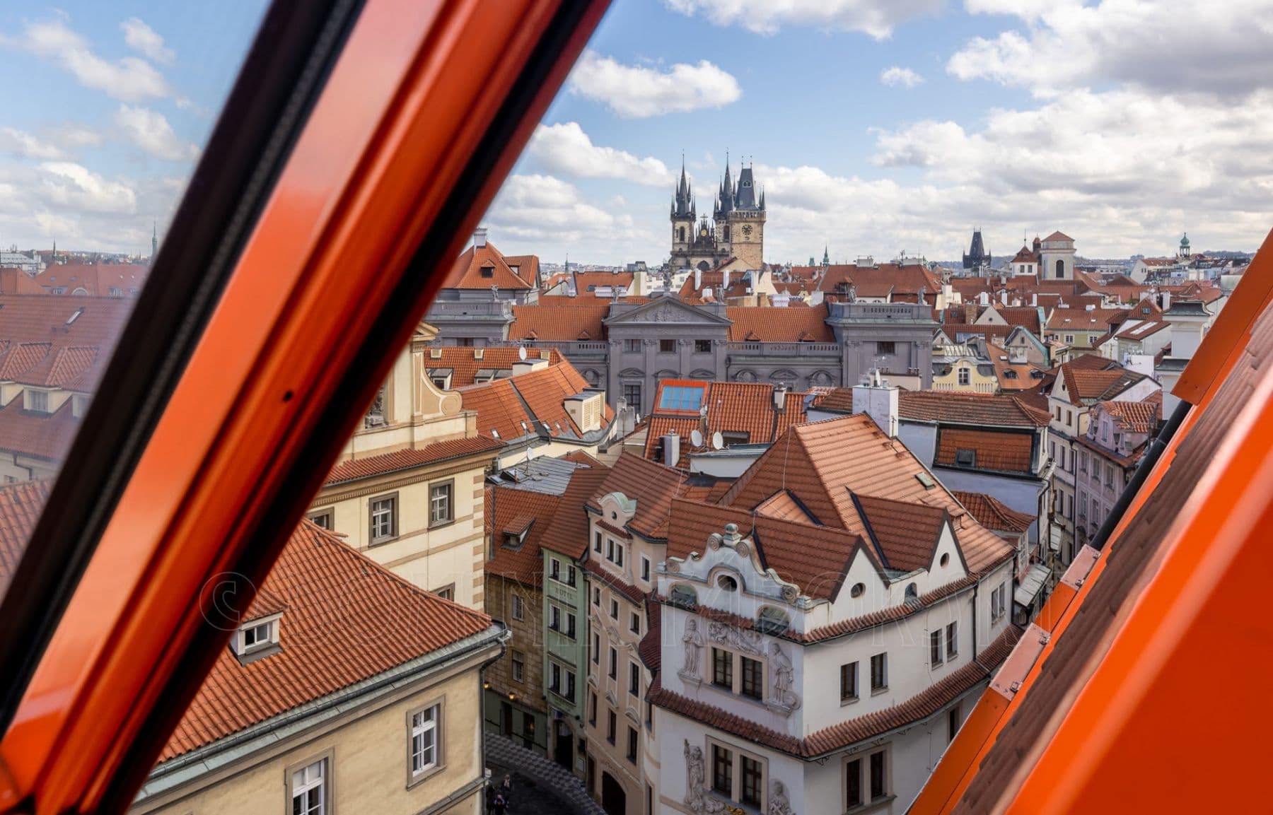 Pronájem bytu  75 m², Karlova, Praha, Praha