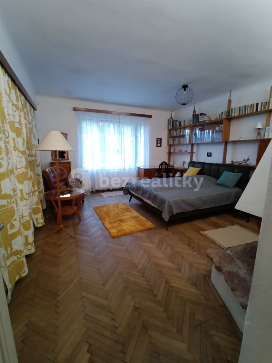 Pronájem bytu • 100 m² bez realitky