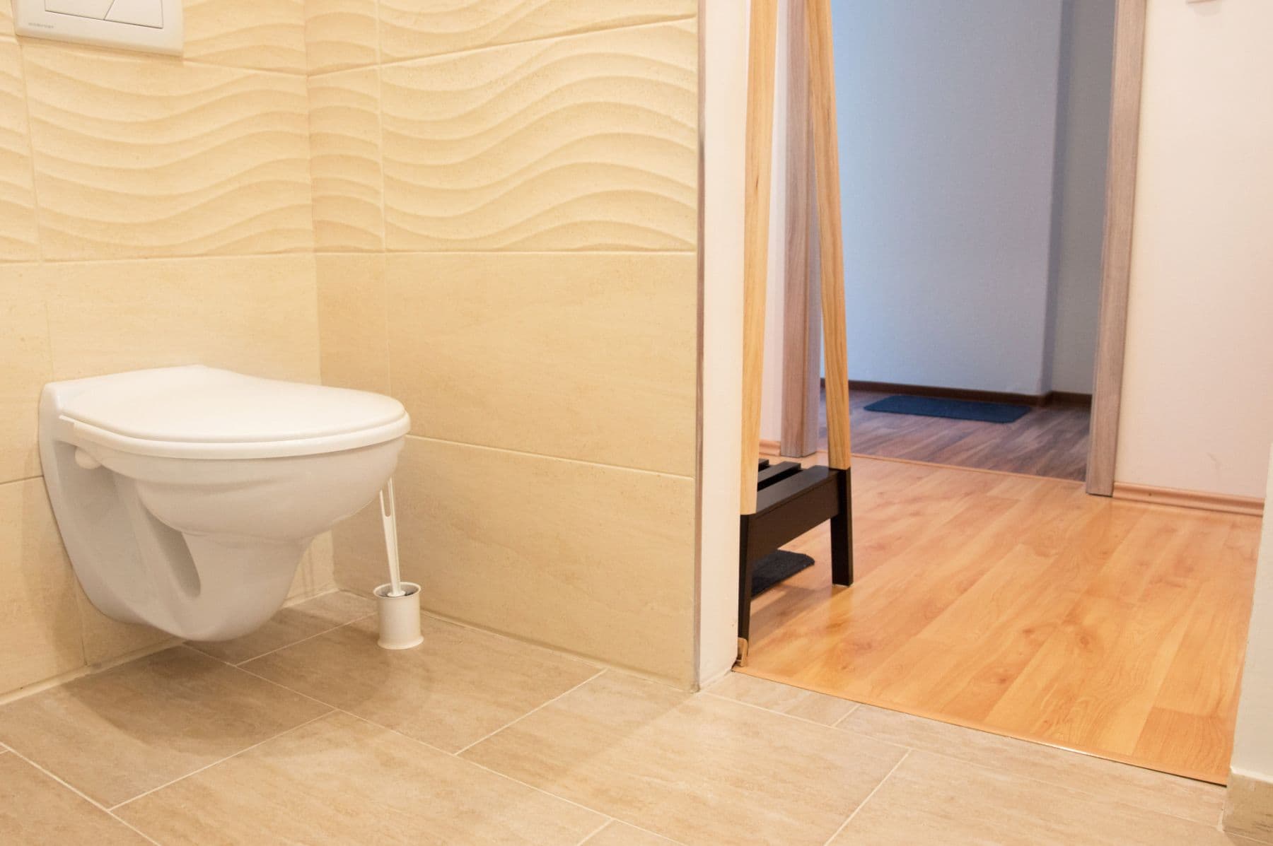Pronájem bytu  30 m², Kúpeľná, Bratislava - mestská časť Staré Mesto, Bratislavský kraj