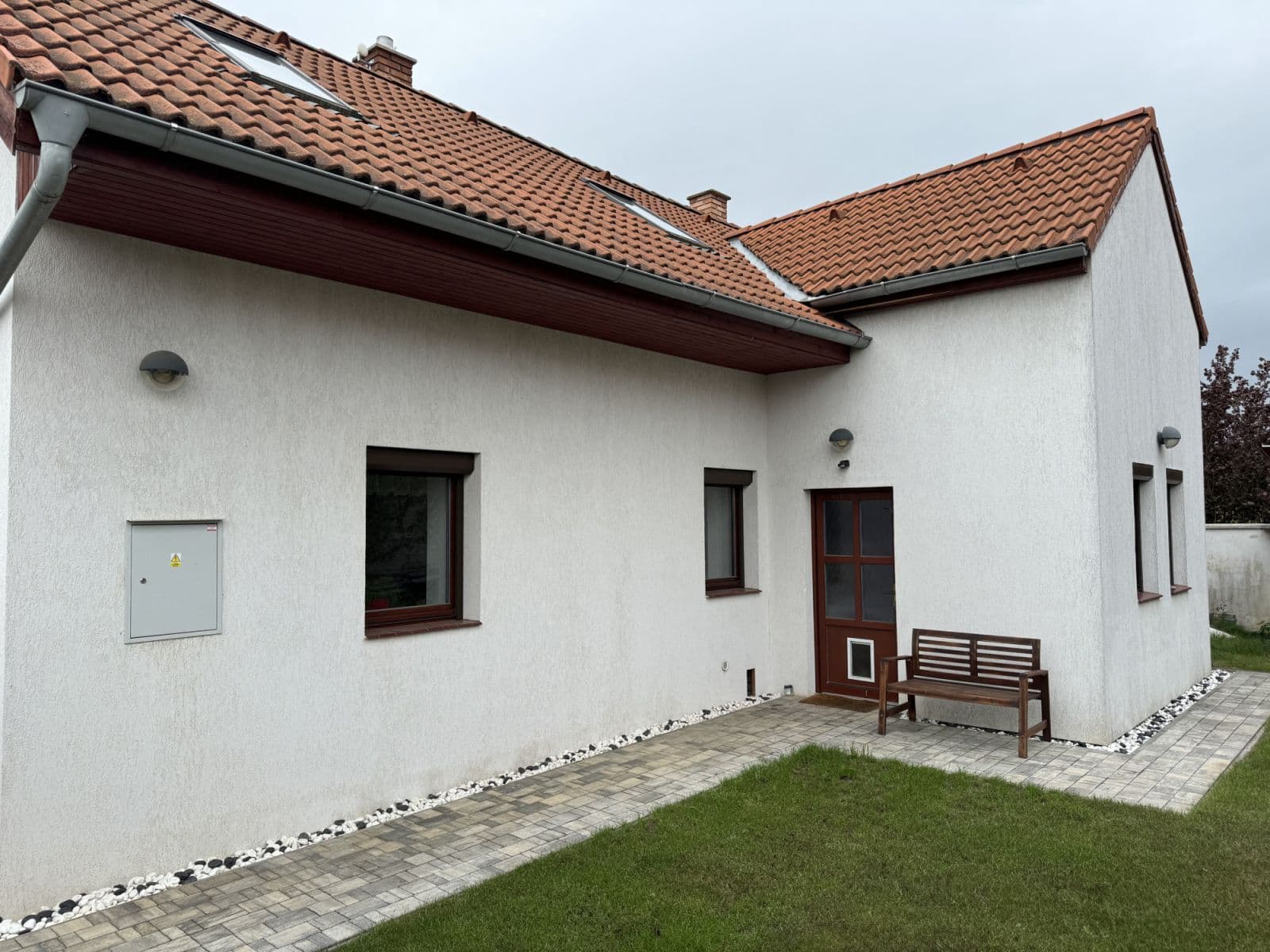 Pronájem bytu  108 m², Vraňany, Vraňany, Středočeský kraj