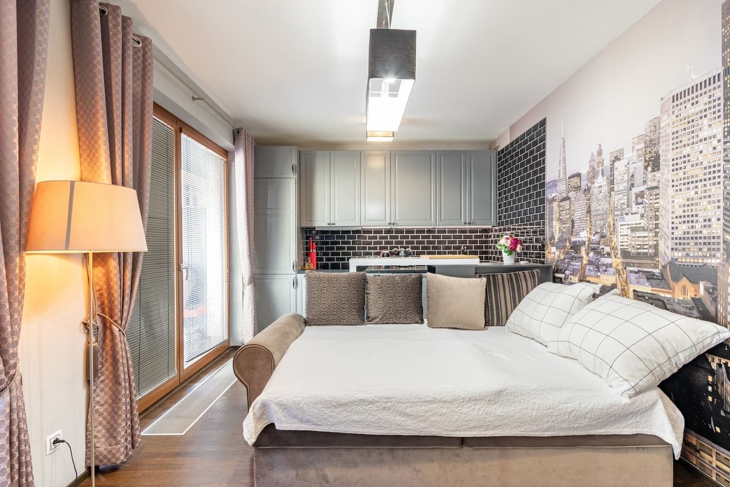 Pronájem bytu  39 m², Mozartova, Praha, Praha