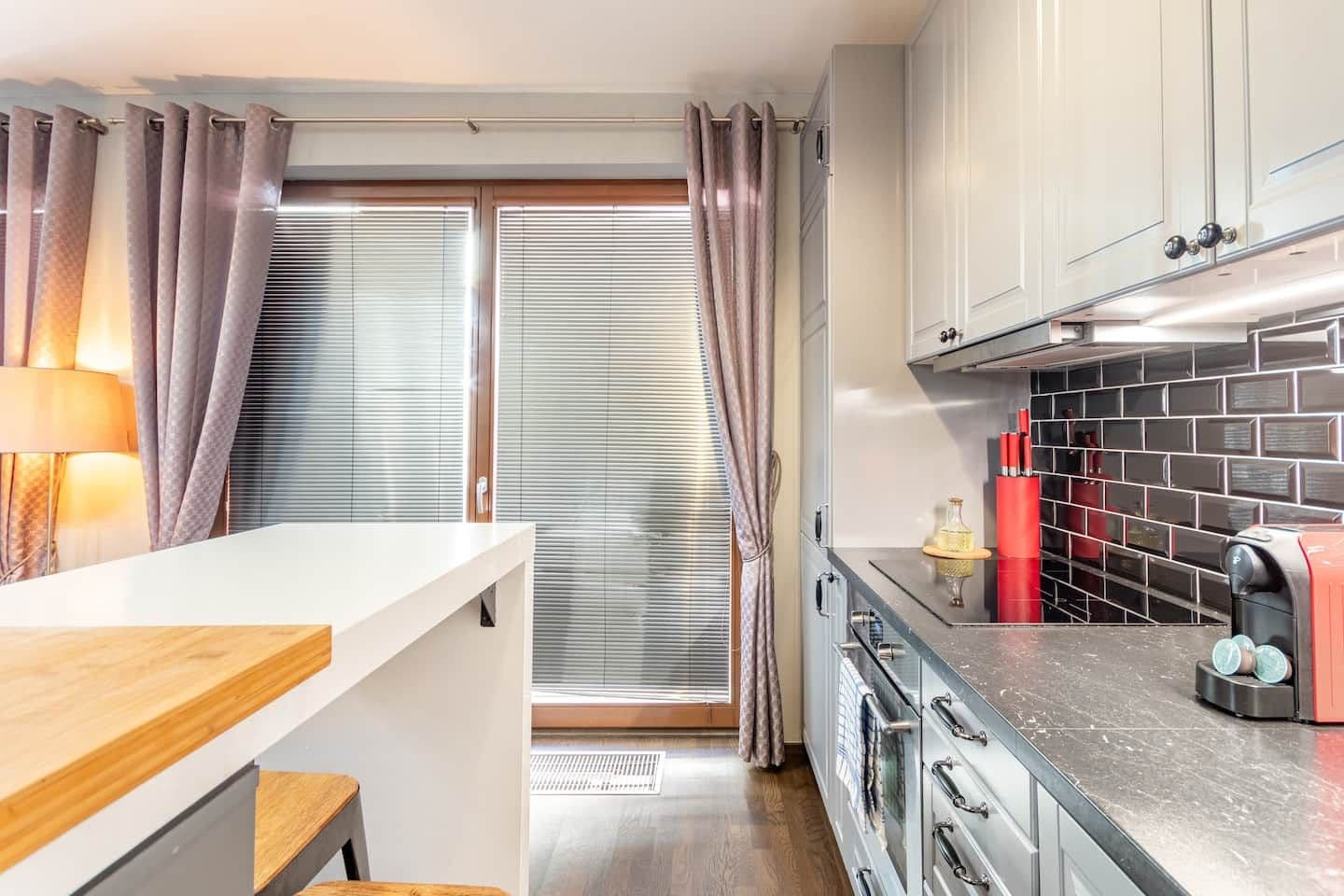 Pronájem bytu  39 m², Mozartova, Praha, Praha