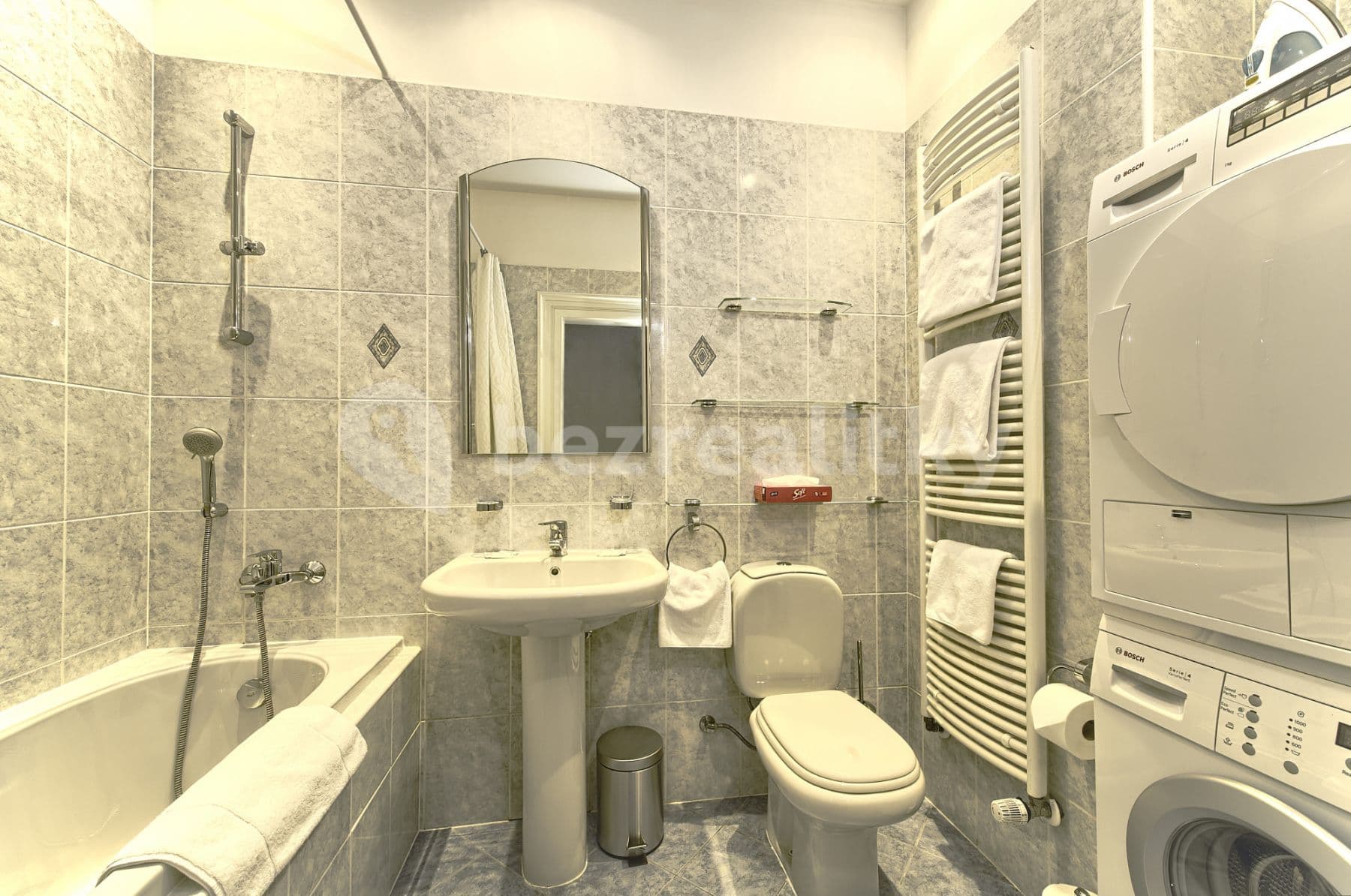 Pronájem bytu  111 m², Maiselova, Praha, Praha