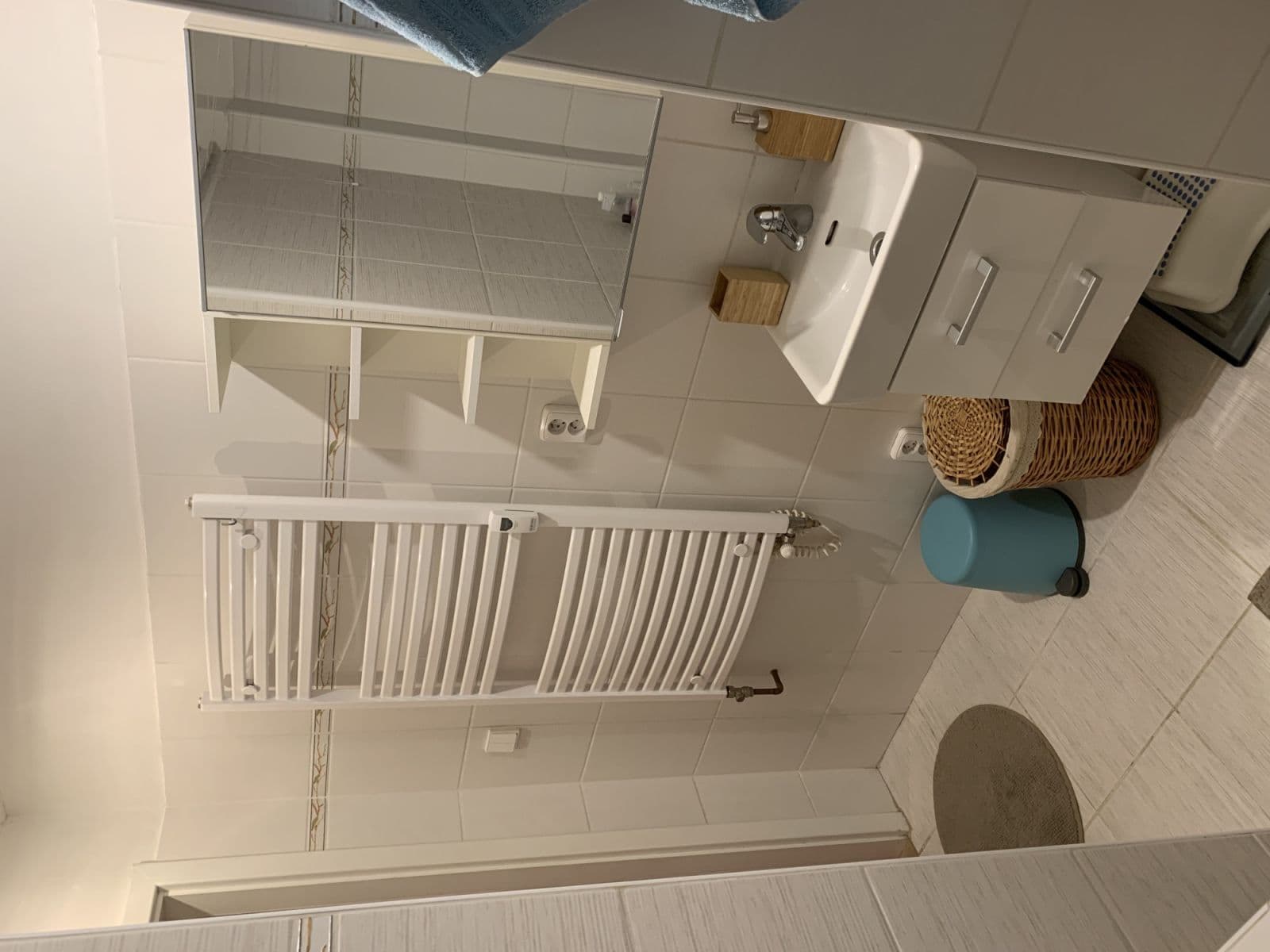 Pronájem bytu  52 m², U Křížku, Praha, Praha