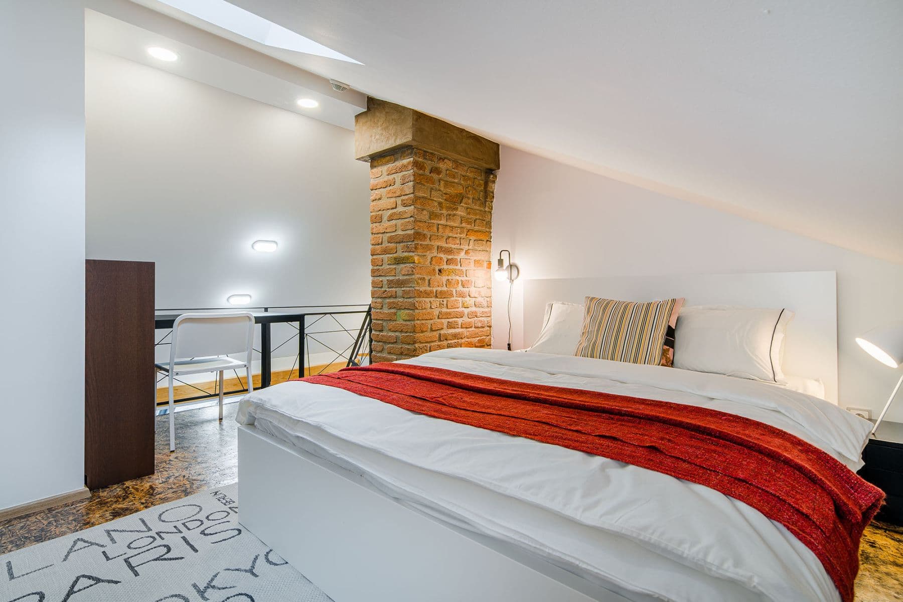 Pronájem bytu  41 m², Na Zámecké, Praha, Praha