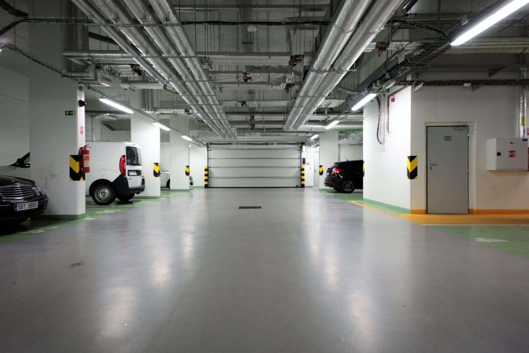 Pronájem bytu  35 m², Modrého, Praha, Praha