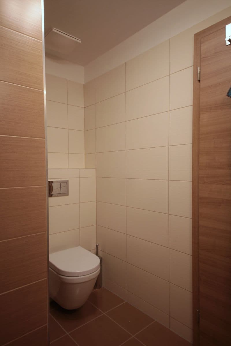 Pronájem bytu  35 m², Modrého, Praha, Praha