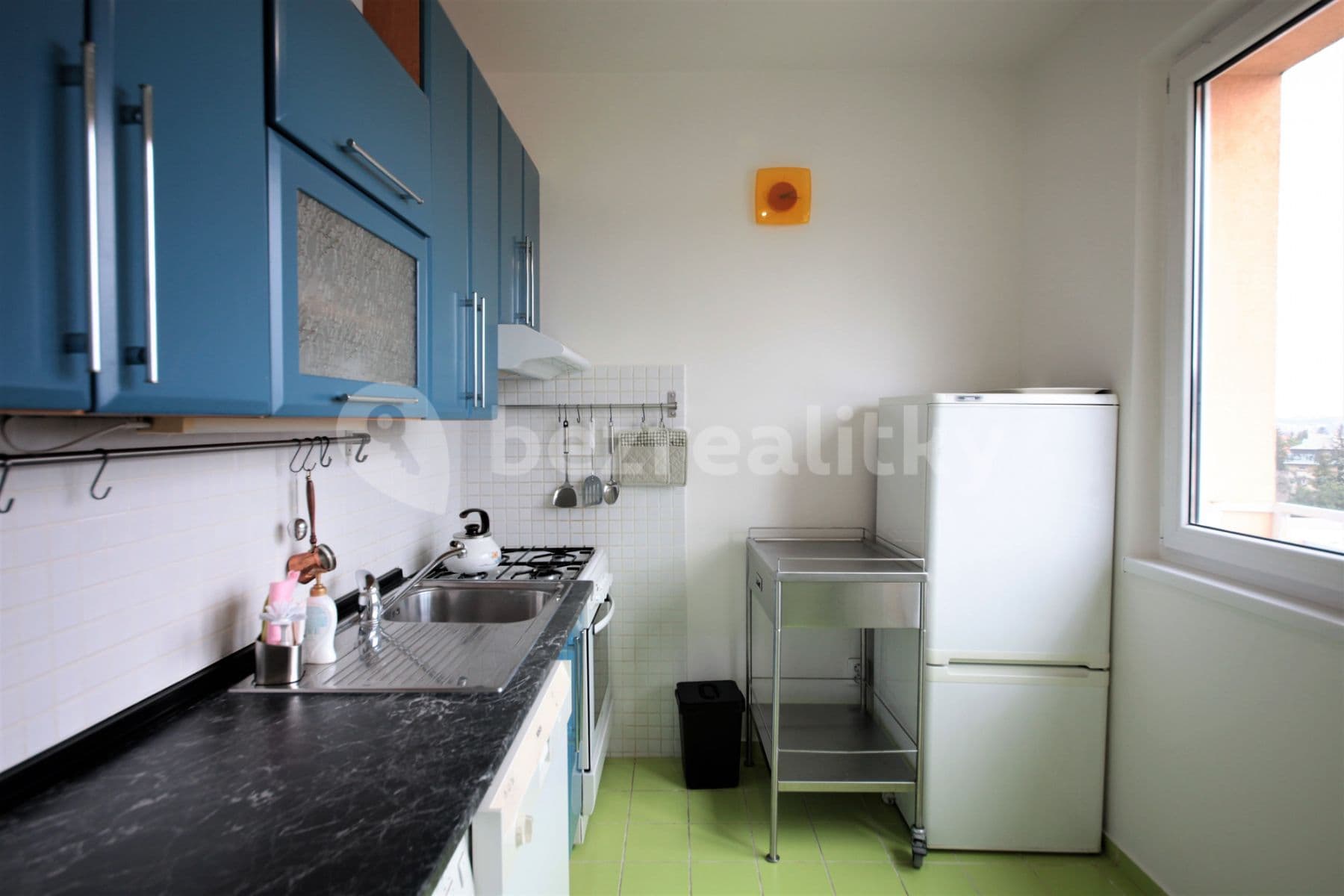 Pronájem bytu  53 m², Arabská, Praha, Praha