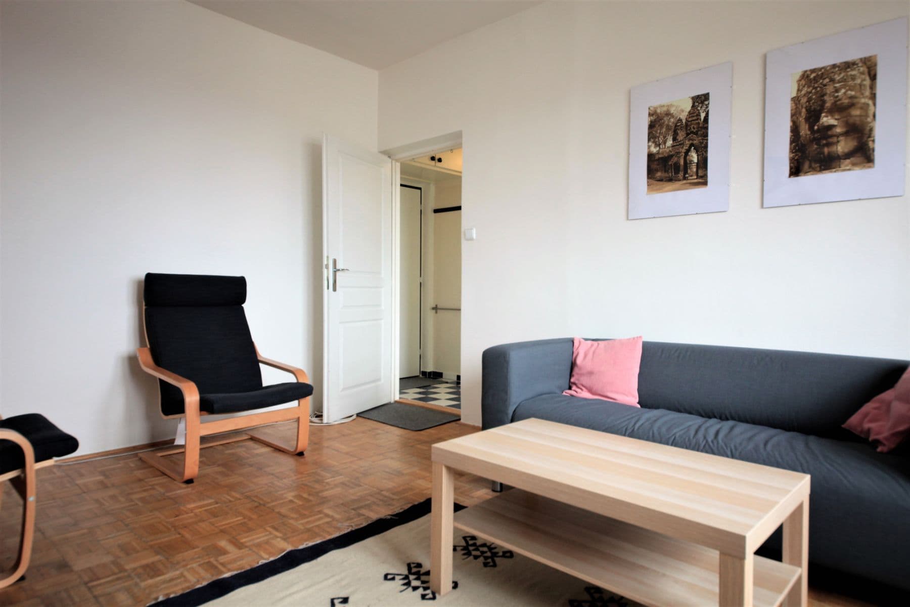 Pronájem bytu  53 m², Arabská, Praha, Praha