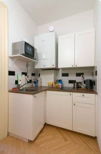 Pronájem bytu  90 m², Blanická, Praha, Praha