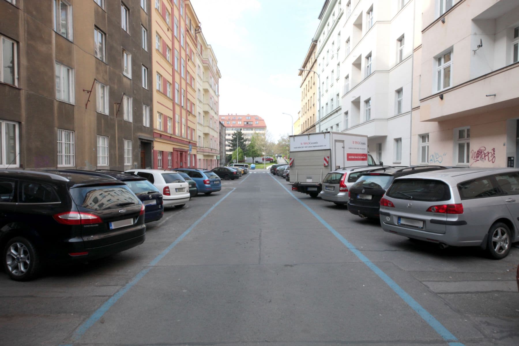 Pronájem bytu  40 m², Buchovcova, Praha, Praha