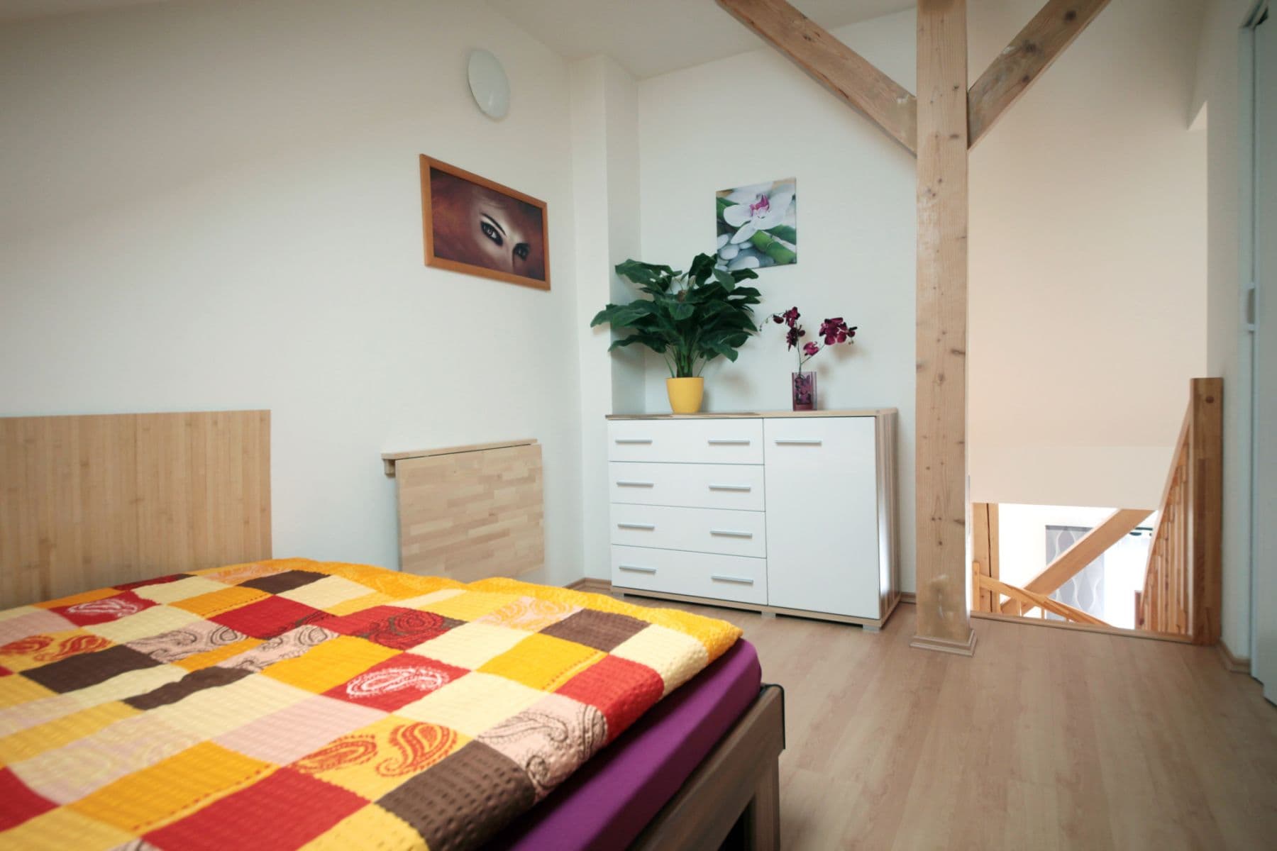 Pronájem bytu  40 m², Buchovcova, Praha, Praha