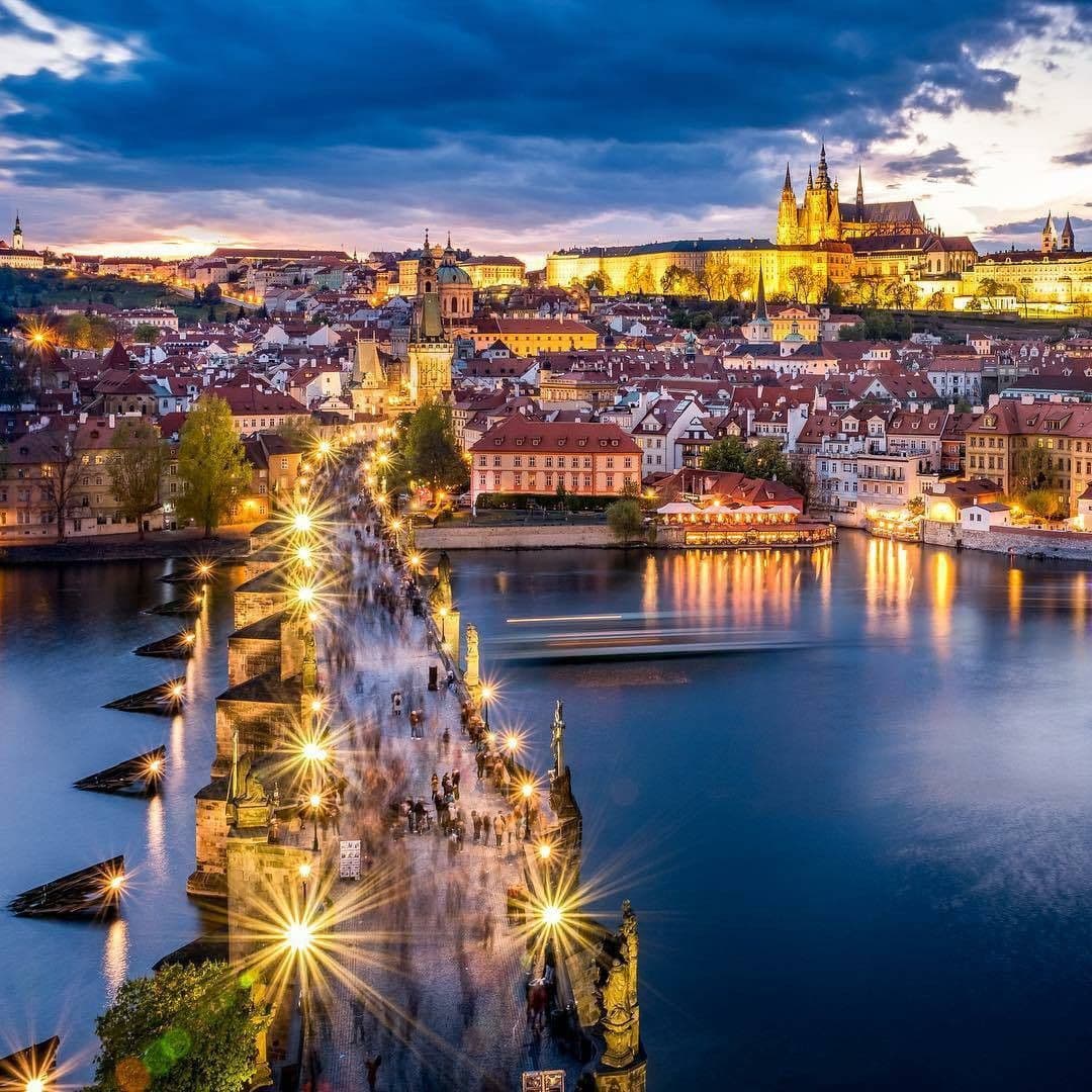 Pronájem bytu  120 m², Hartigova, Praha, Praha