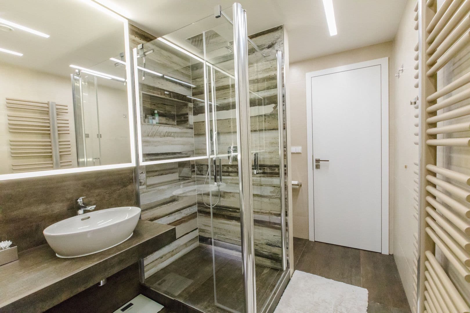 Pronájem bytu  120 m², Hartigova, Praha, Praha