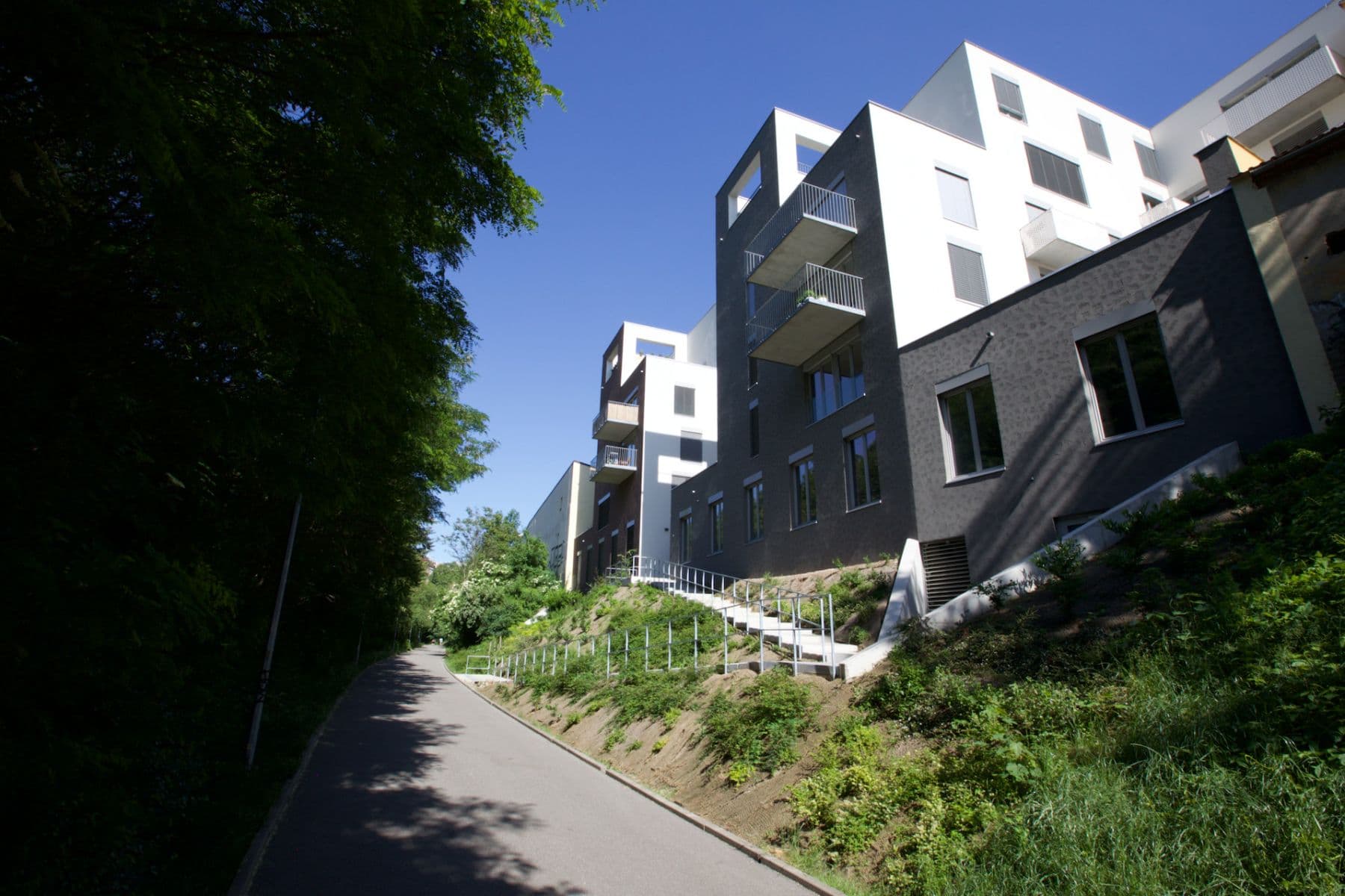 Pronájem bytu  120 m², Hartigova, Praha, Praha