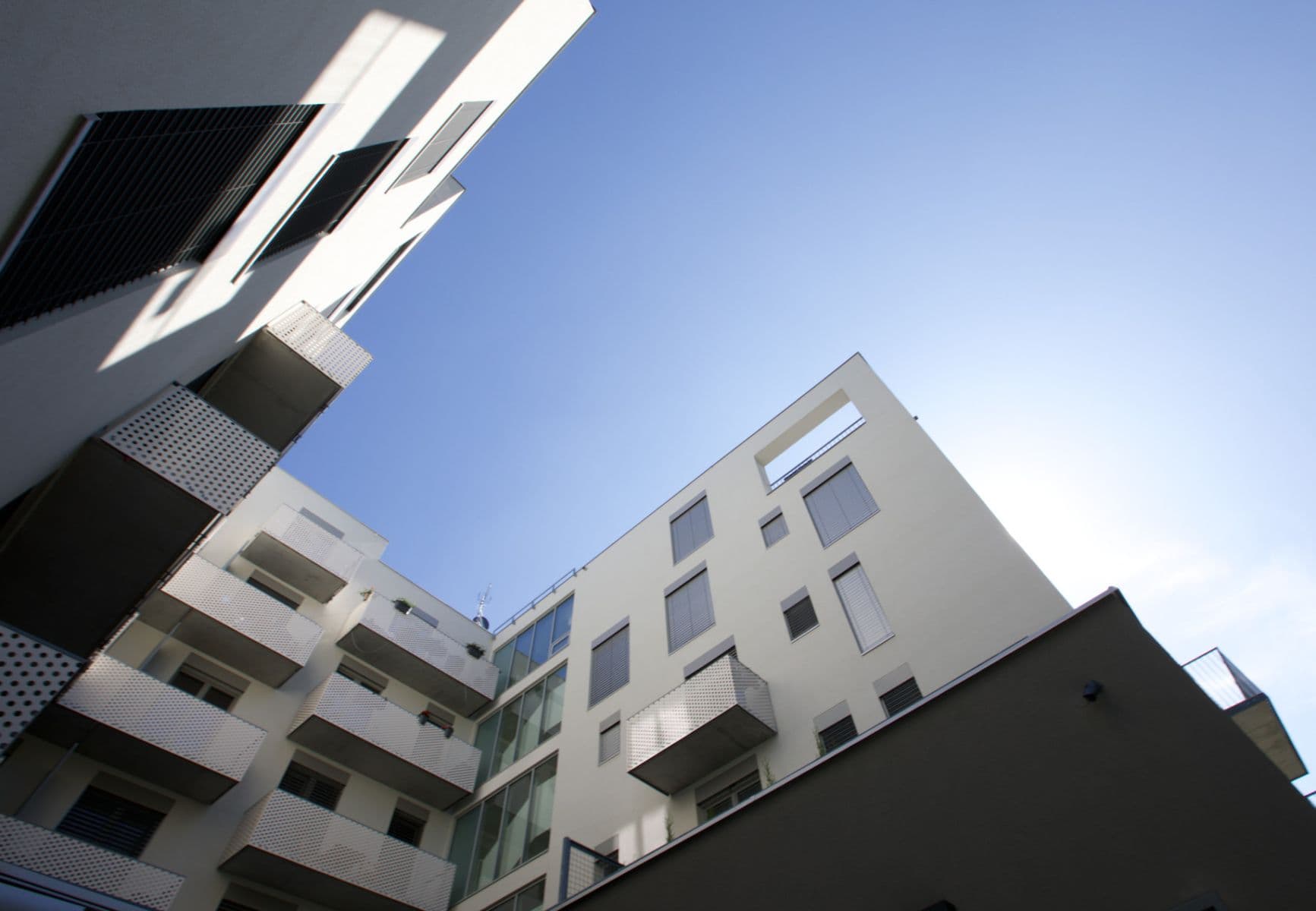 Pronájem bytu  120 m², Hartigova, Praha, Praha