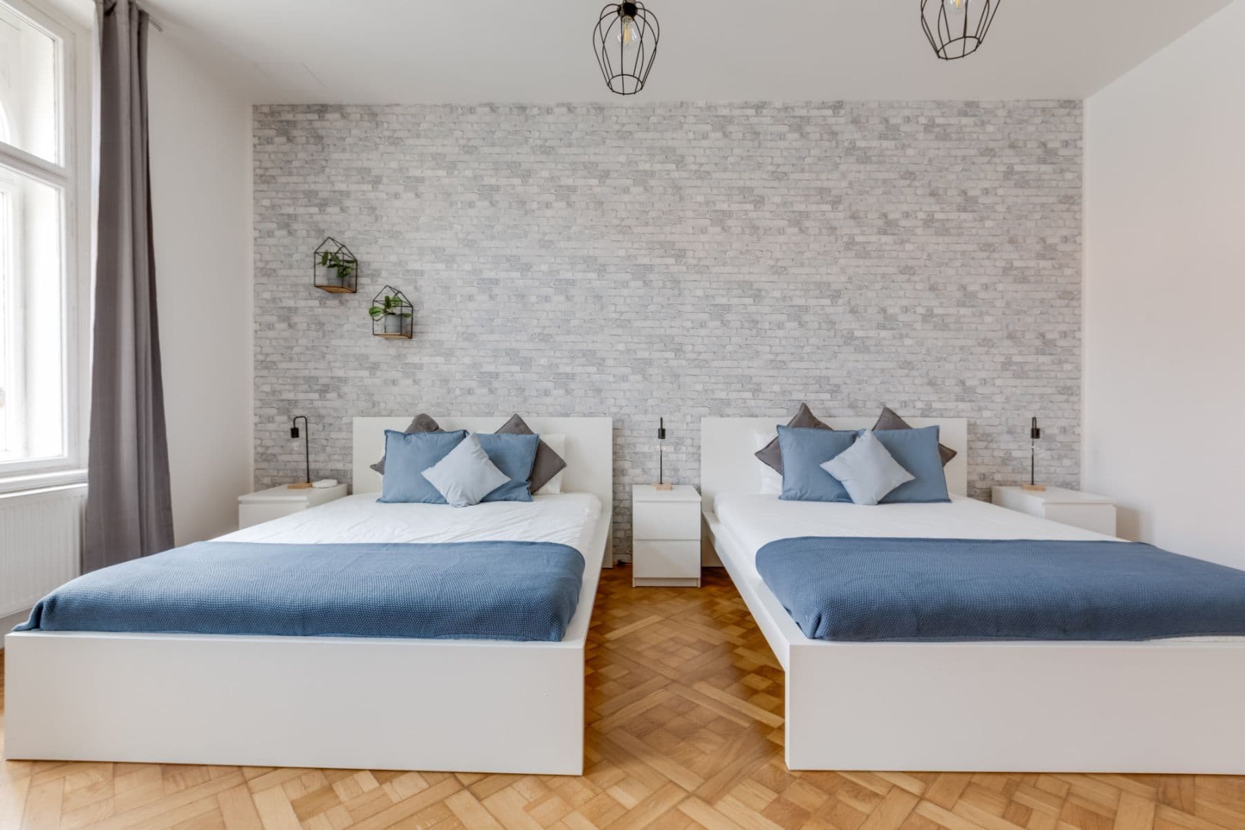 Pronájem bytu  55 m², Lublaňská, Praha, Praha