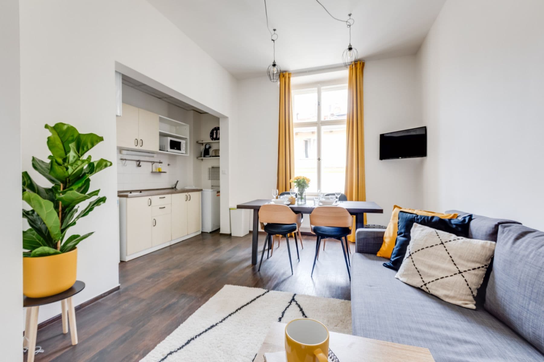 Pronájem bytu  55 m², Lublaňská, Praha, Praha