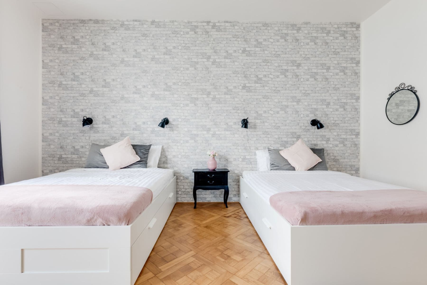 Pronájem bytu  55 m², Lublaňská, Praha, Praha