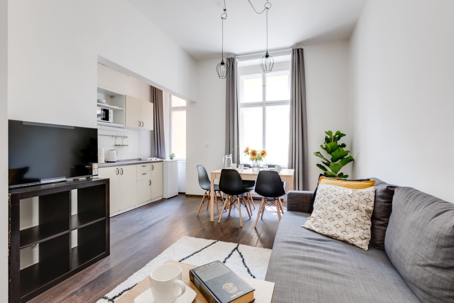 Pronájem bytu  55 m², Lublaňská, Praha, Praha