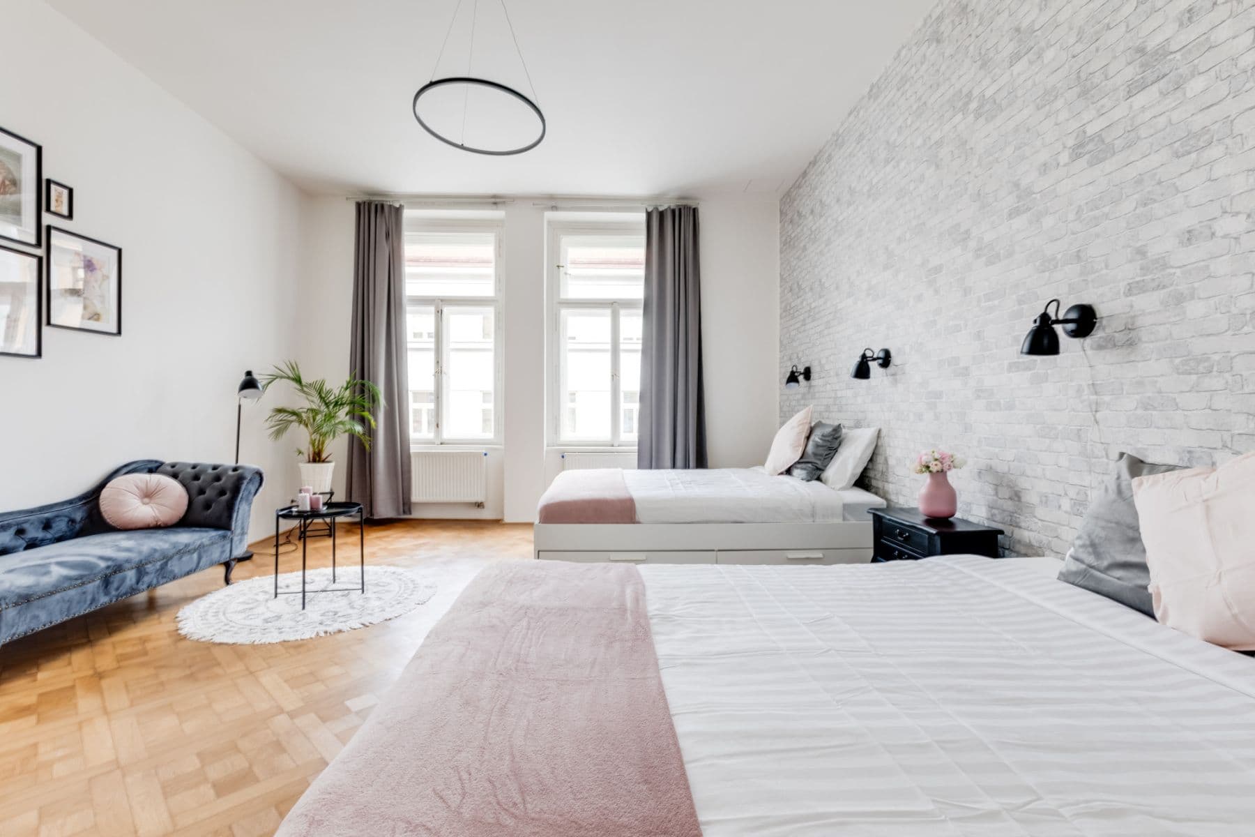 Pronájem bytu  55 m², Lublaňská, Praha, Praha