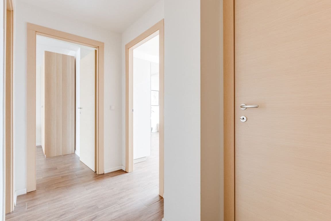 Pronájem bytu  55 m², Legerova, Praha, Praha