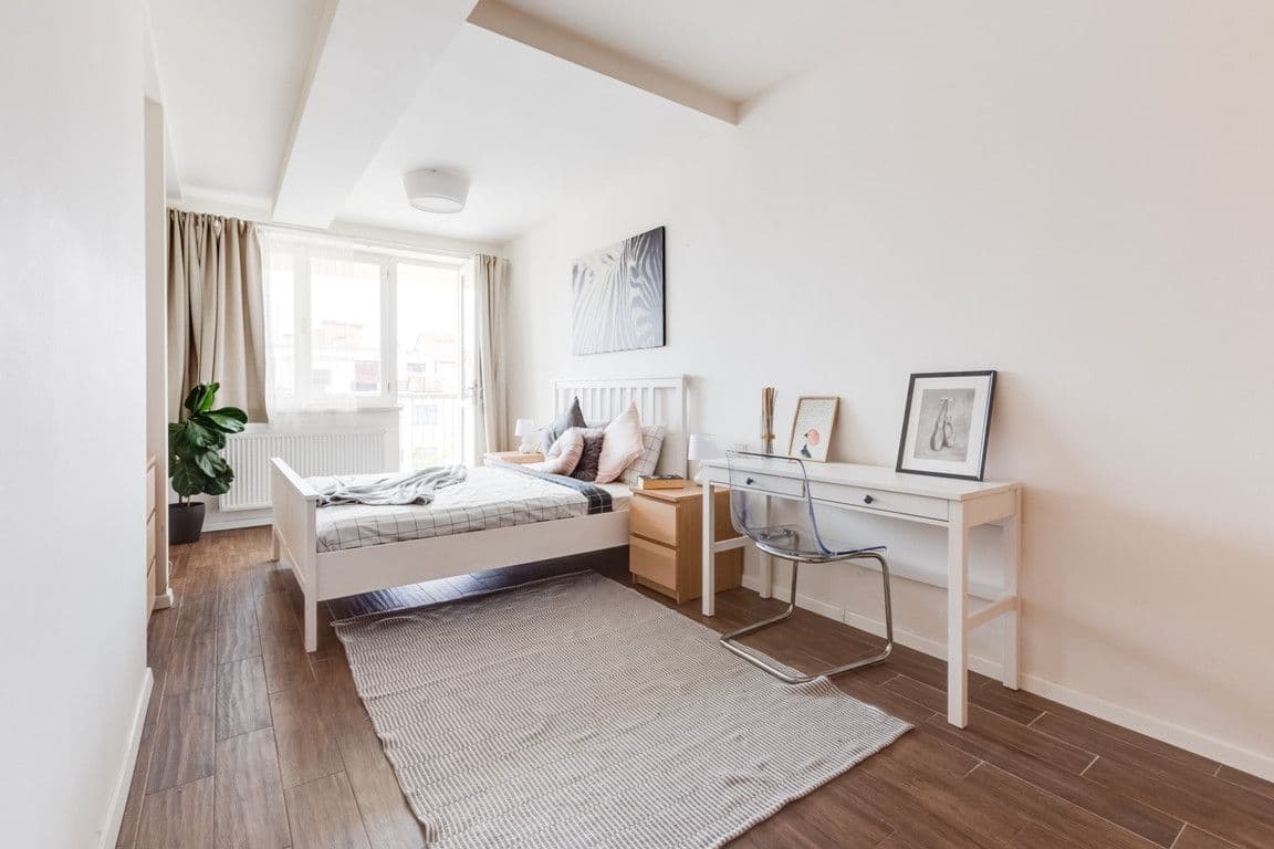 Pronájem bytu  55 m², Legerova, Praha, Praha