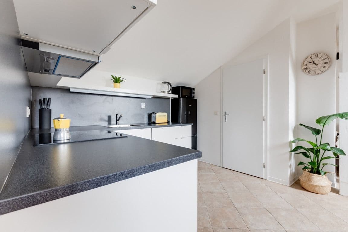 Pronájem bytu  55 m², V Tůních, Praha, Praha