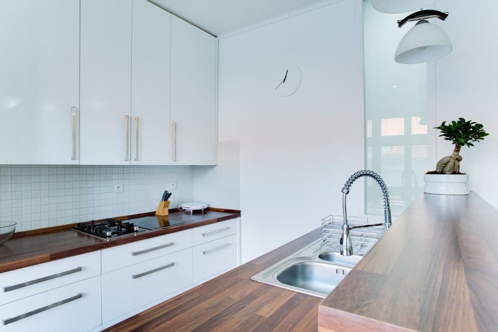 Pronájem bytu  70 m², Neklanova, Praha, Praha