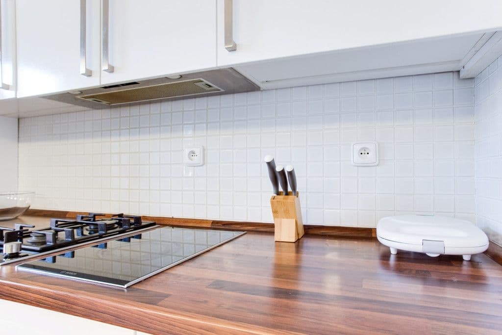 Pronájem bytu  70 m², Neklanova, Praha, Praha