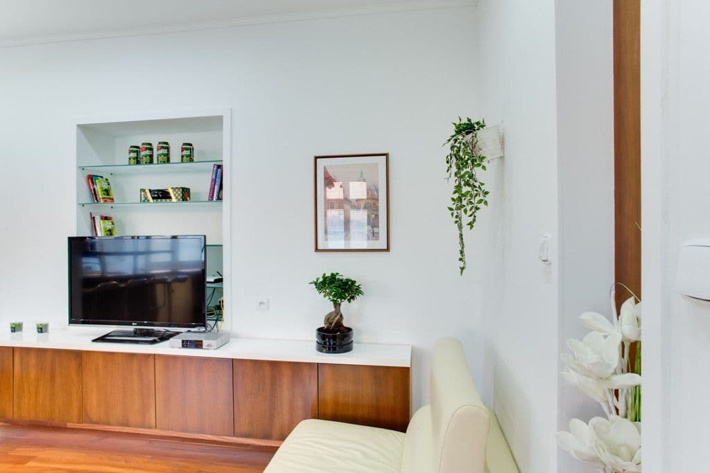 Pronájem bytu  70 m², Neklanova, Praha, Praha